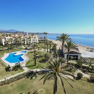 Beachfront Double Aptm - Magic Urb Las Mimosas Apartment